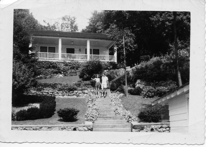 photo04front.jpg