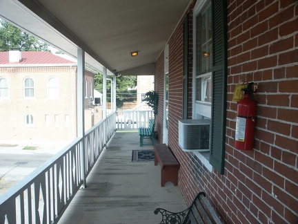 I made some videos, but not too many stills. At this point I have biked 66 miles and am now in Hermann MO, across a really hairy