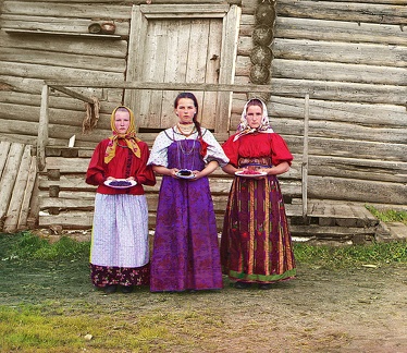 03954v_Peasant_girls_Russian_Empire