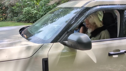 PXL 20250812 181129668